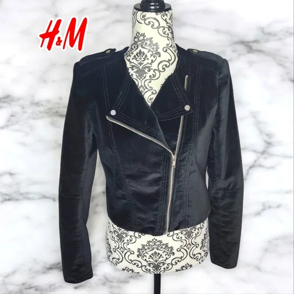 H&M Black Velvet Cropped Jacket- 6 - Picture 1 of 5